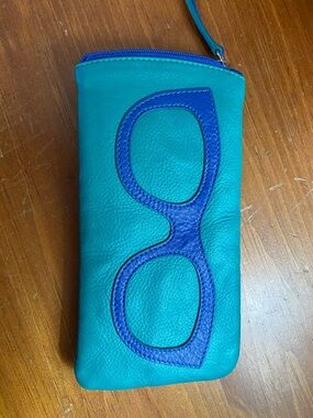 Teal Leather Sunglasses Pouch with Blue Appliqué